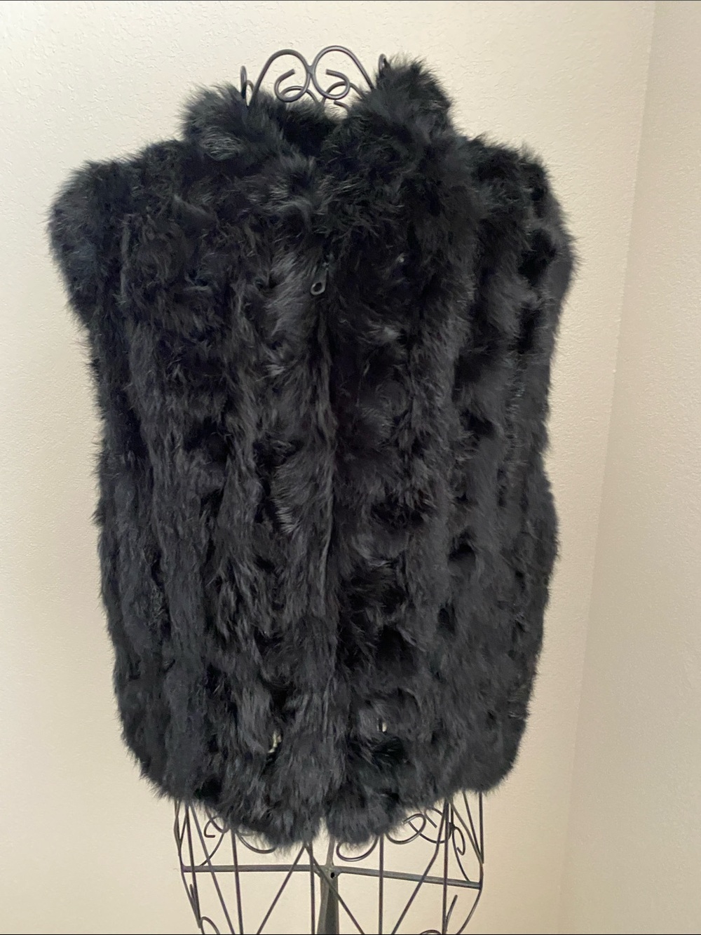 Gorgeous Black Rabbit Fur Women's Vest - Luxurious Warmth